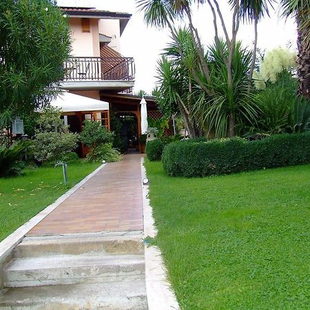 Bed and Breakfast Ciao Ciao Roma Exterior foto